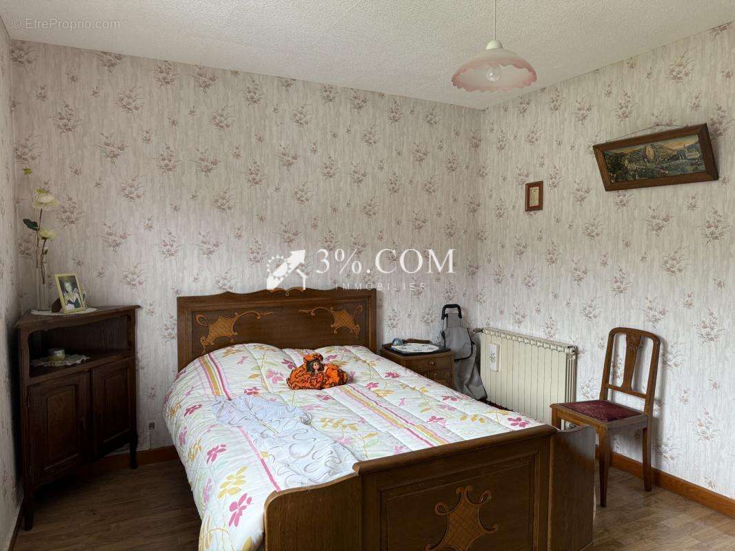 Maison à LE SYNDICAT