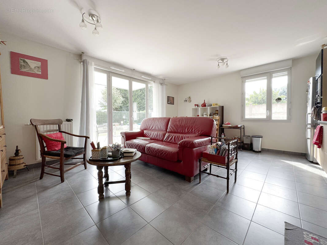 Appartement à FEYZIN