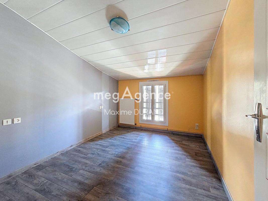 Maison à MORTAGNE-SUR-SEVRE