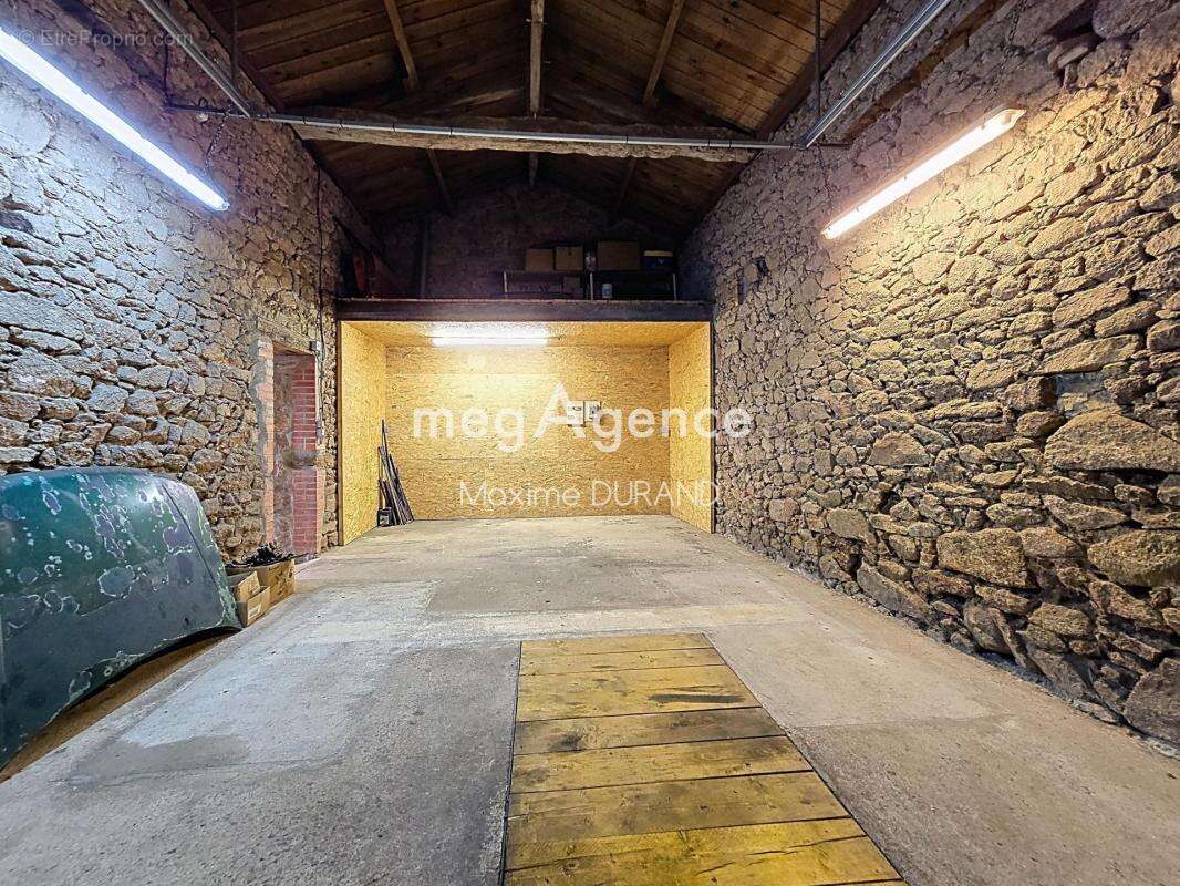 Maison à MORTAGNE-SUR-SEVRE