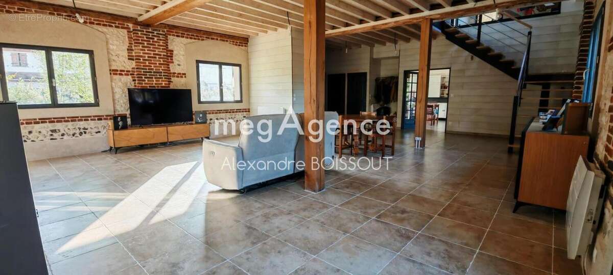 Maison à ROMILLY-SUR-ANDELLE