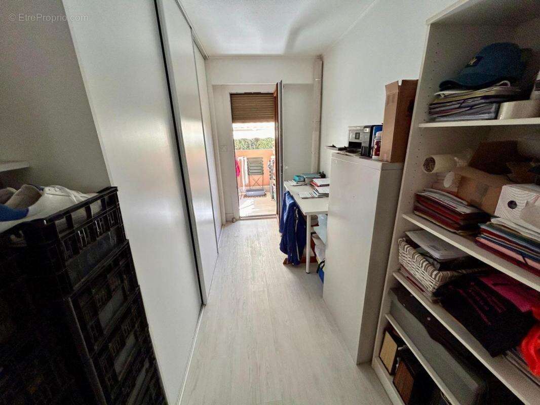 Appartement à FREJUS