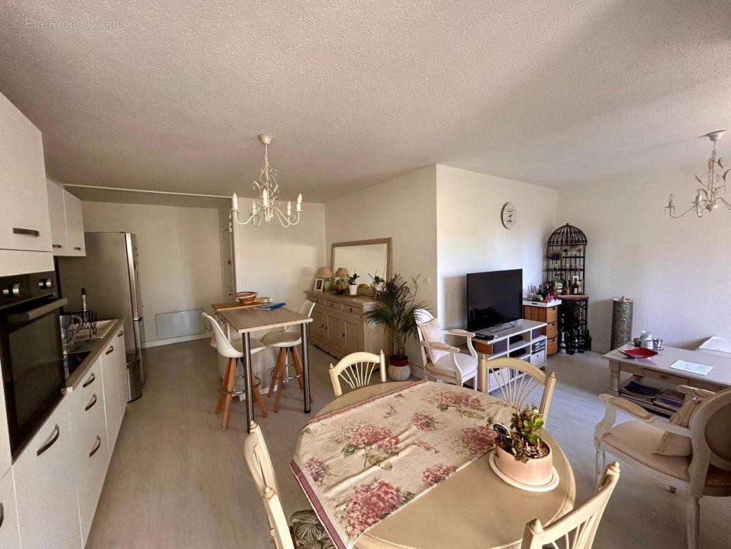 Appartement à FREJUS