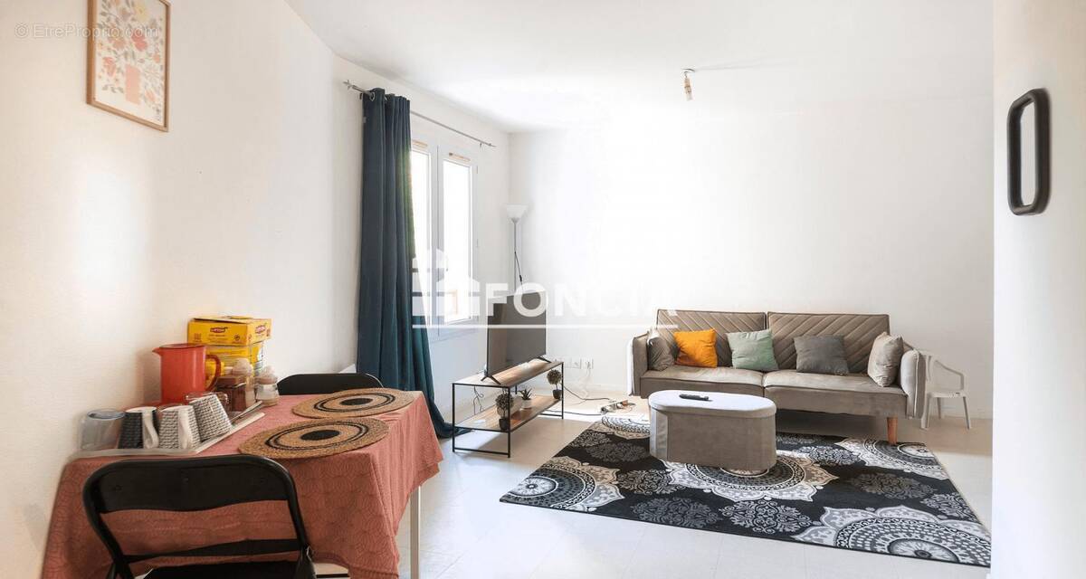 Appartement à MOISSY-CRAMAYEL