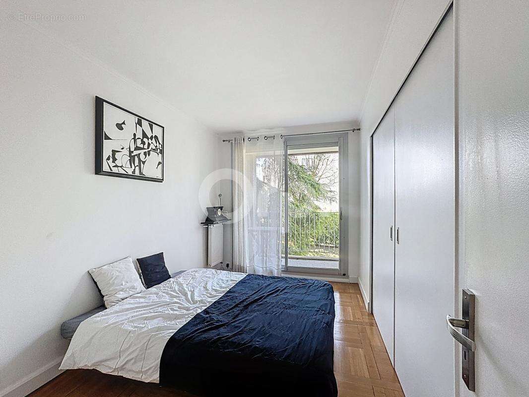 Appartement à FONTENAY-SOUS-BOIS