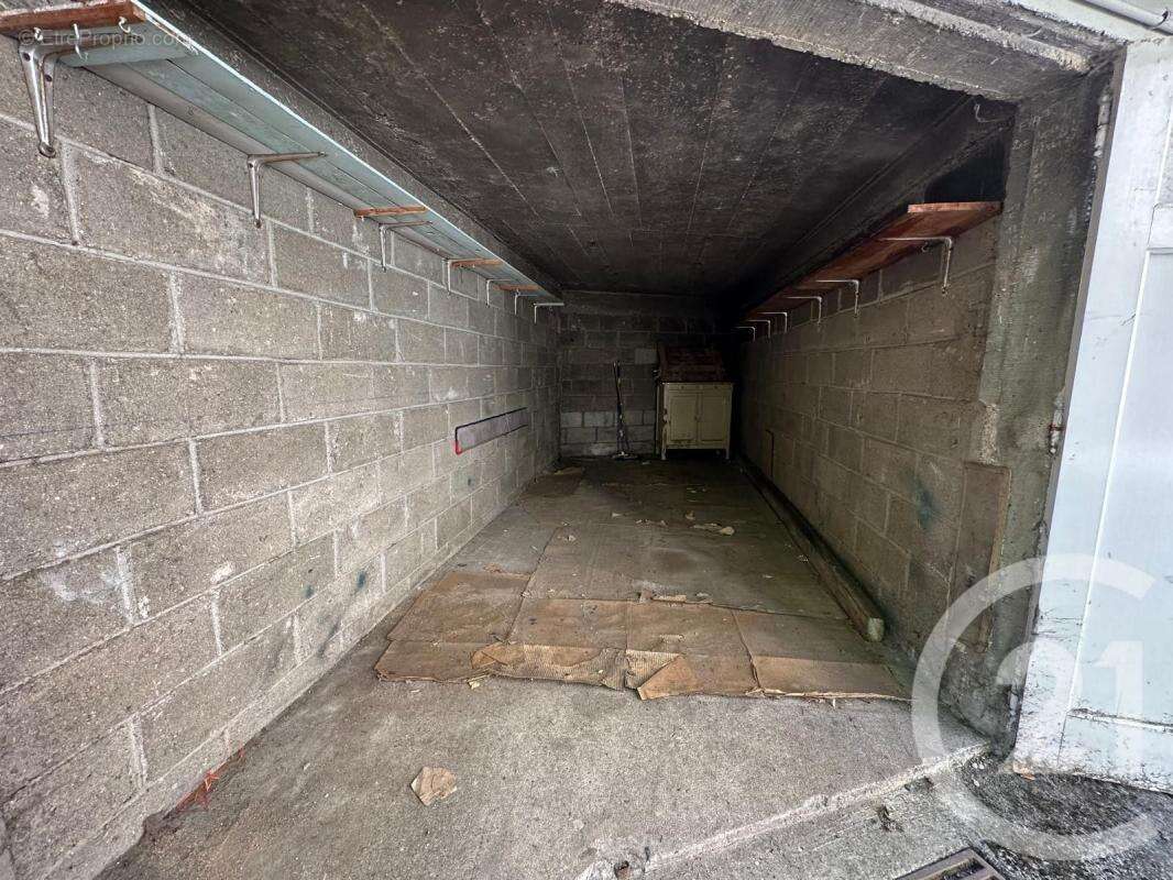 Parking à VINCENNES