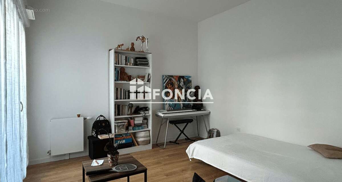 Appartement à SAINT-OUEN