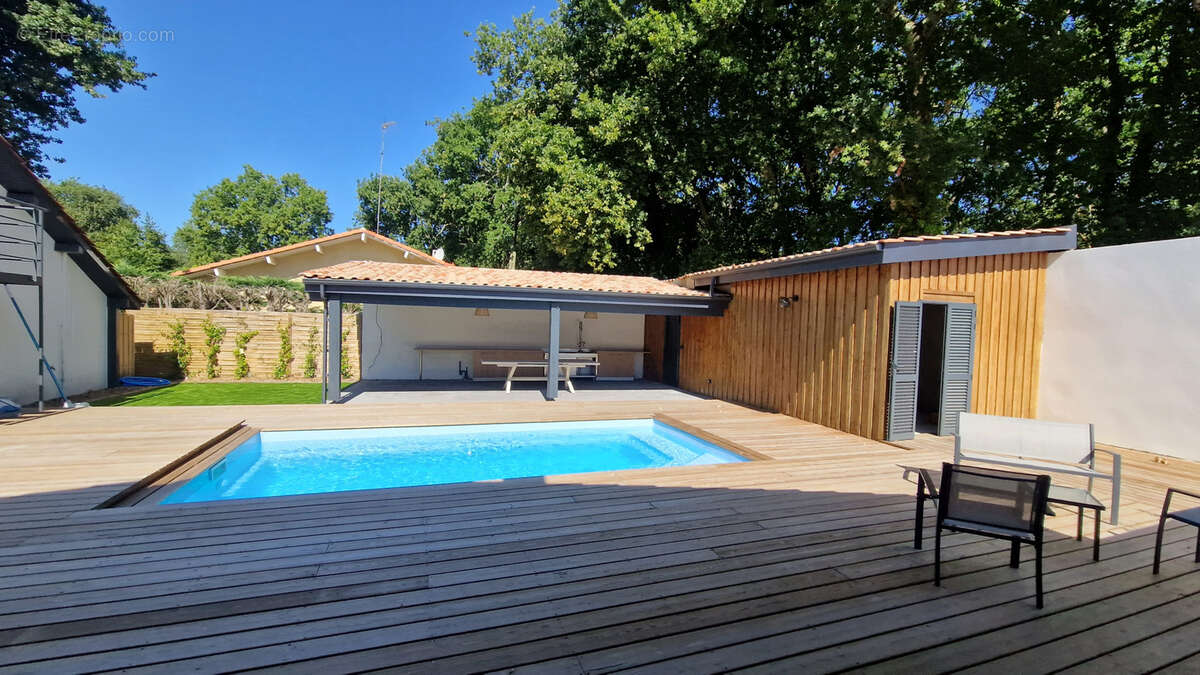 Maison à GUJAN-MESTRAS