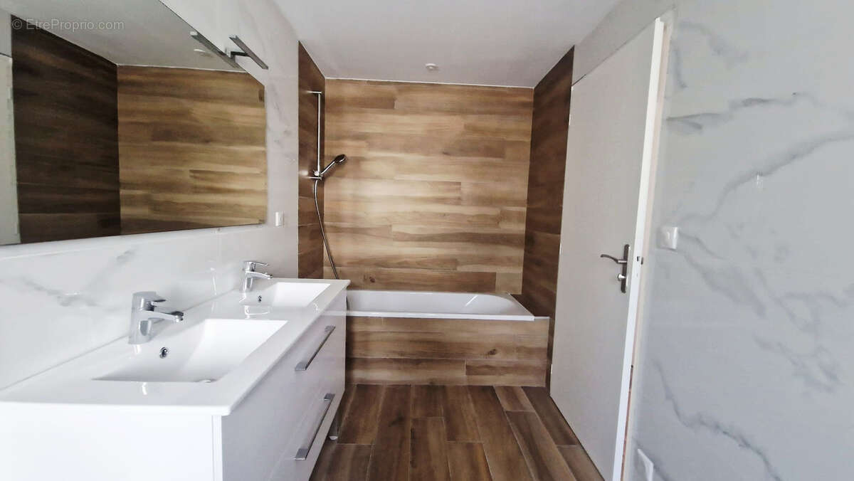 Maison à GUJAN-MESTRAS