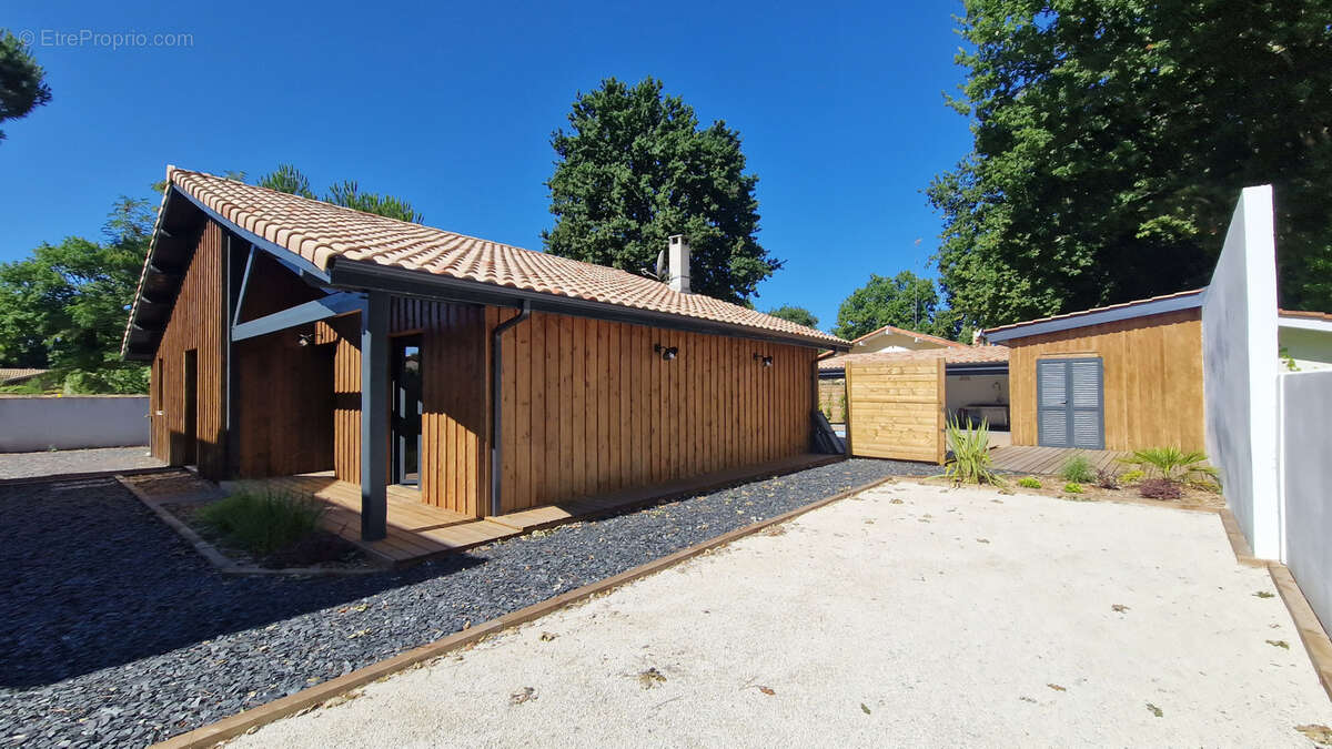 Maison à GUJAN-MESTRAS