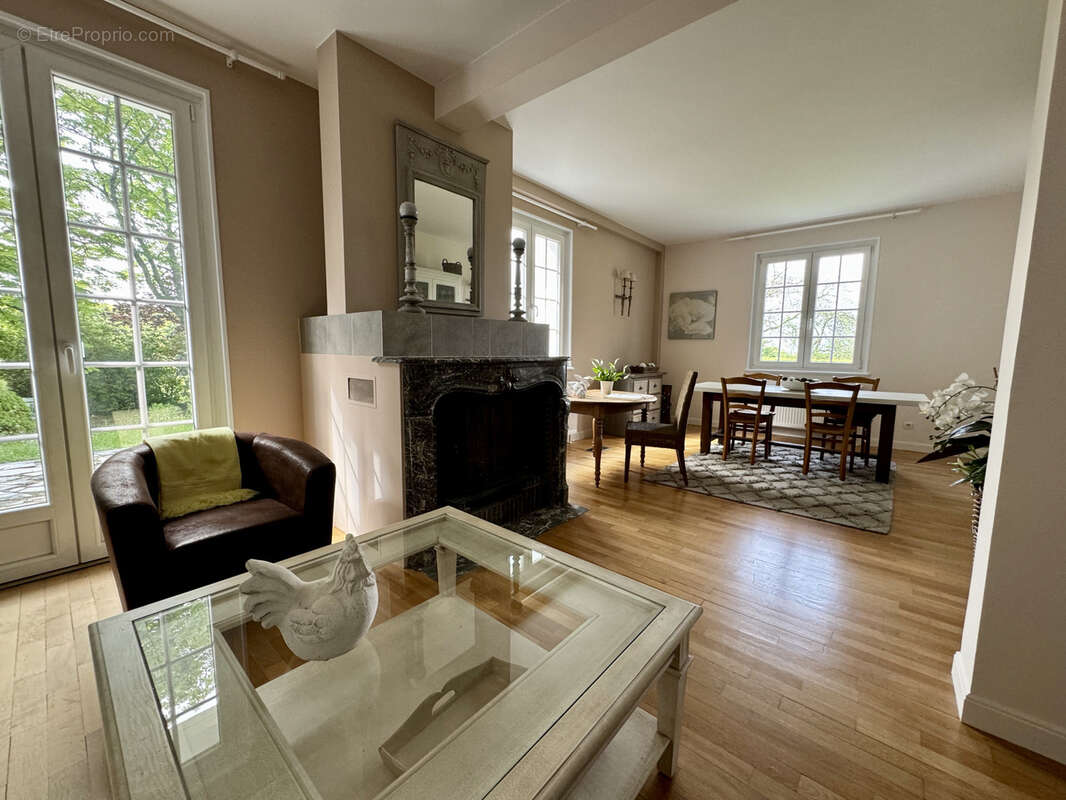 Maison à LE VAL-DE-GUEBLANGE