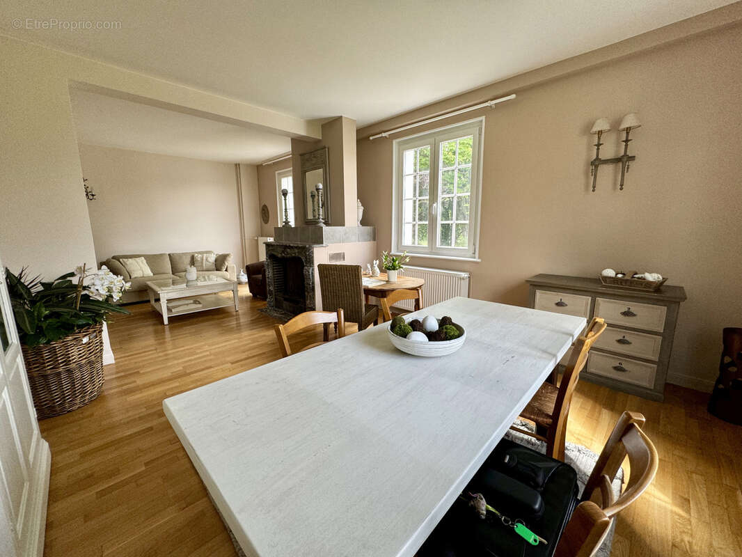 Maison à LE VAL-DE-GUEBLANGE