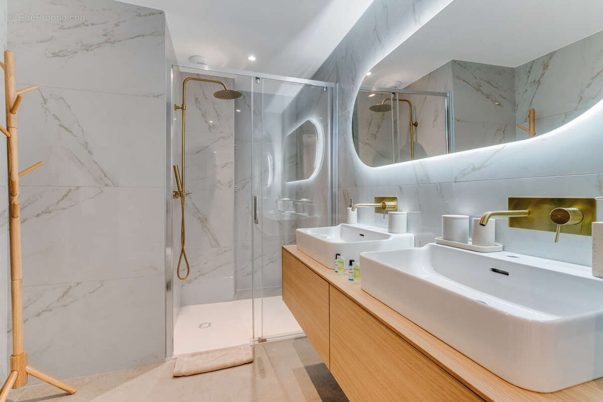 Appartement à SAINT-TROPEZ