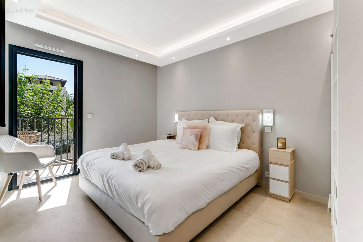 Appartement à SAINT-TROPEZ