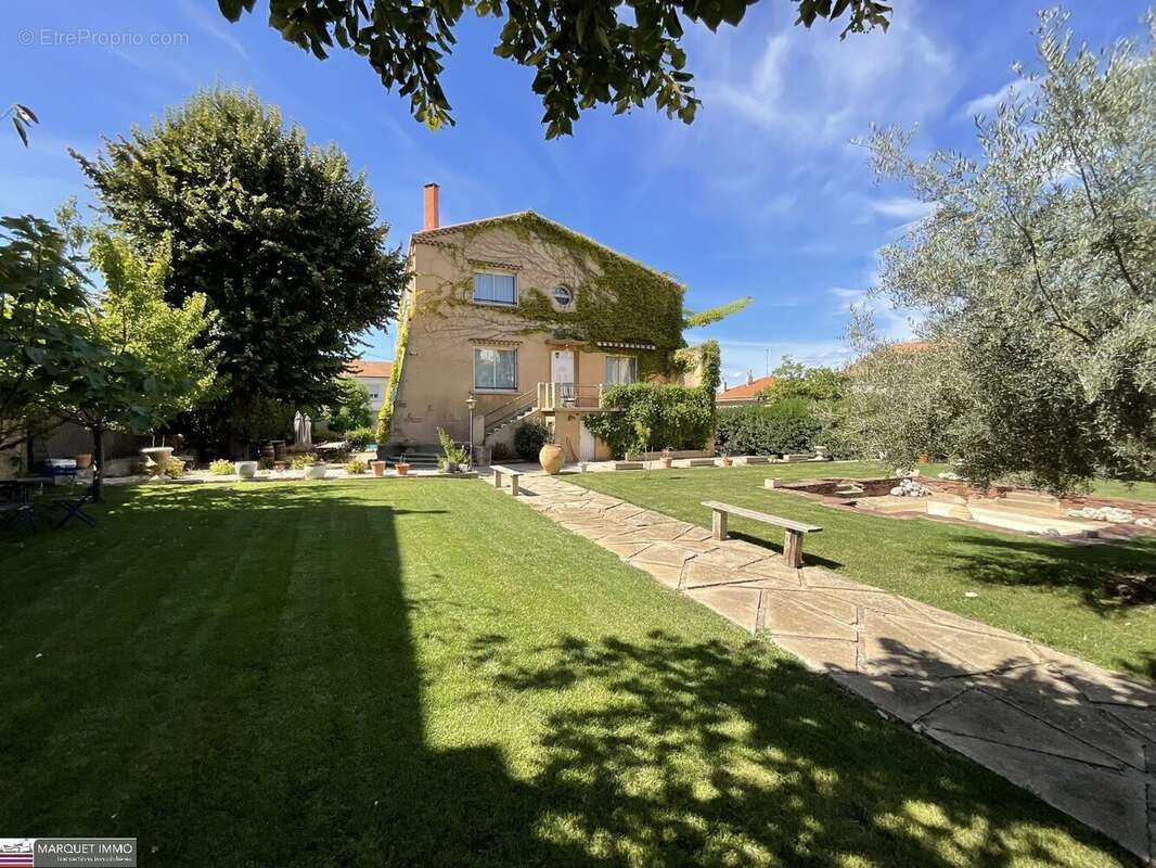 Maison à BEZIERS