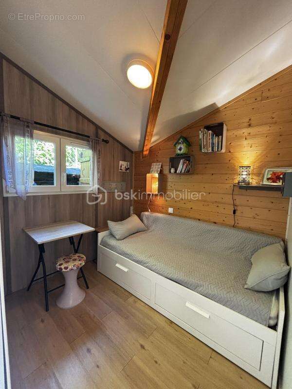 Terrain à SAINTE-GEMME