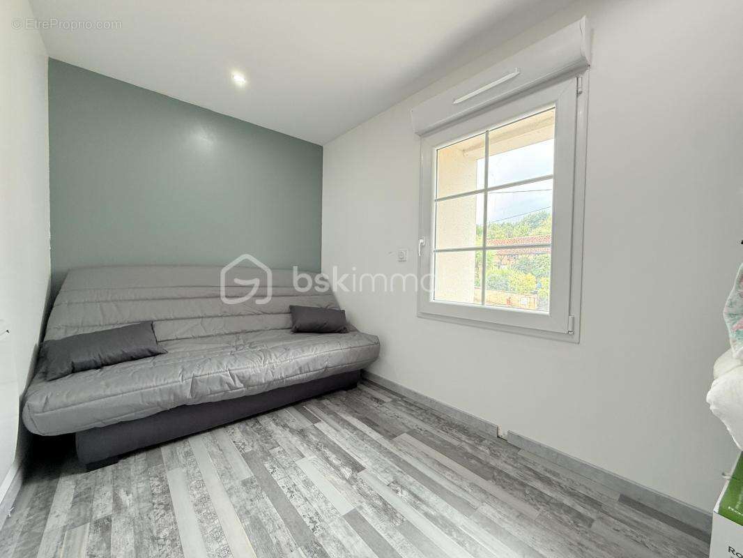 Maison à LAMARCHE-SUR-SAONE