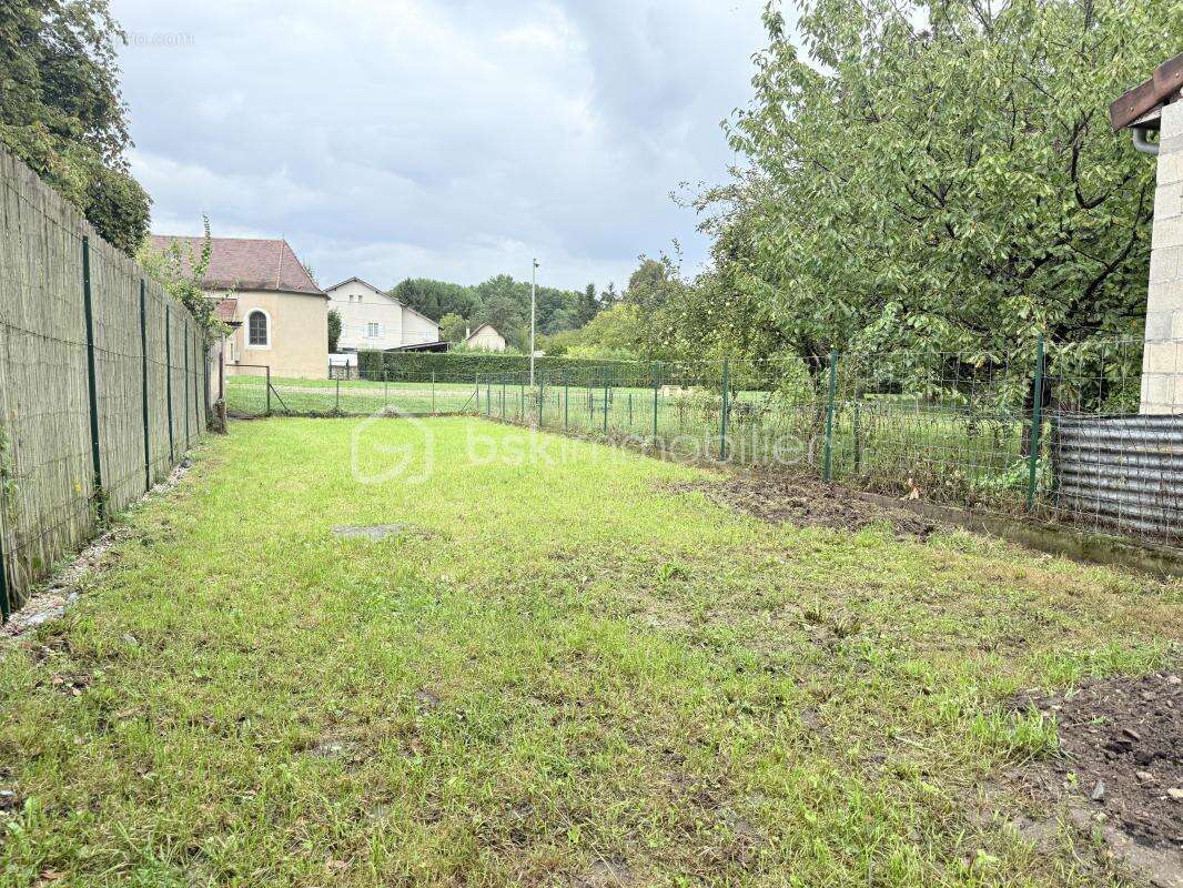 Maison à LAMARCHE-SUR-SAONE