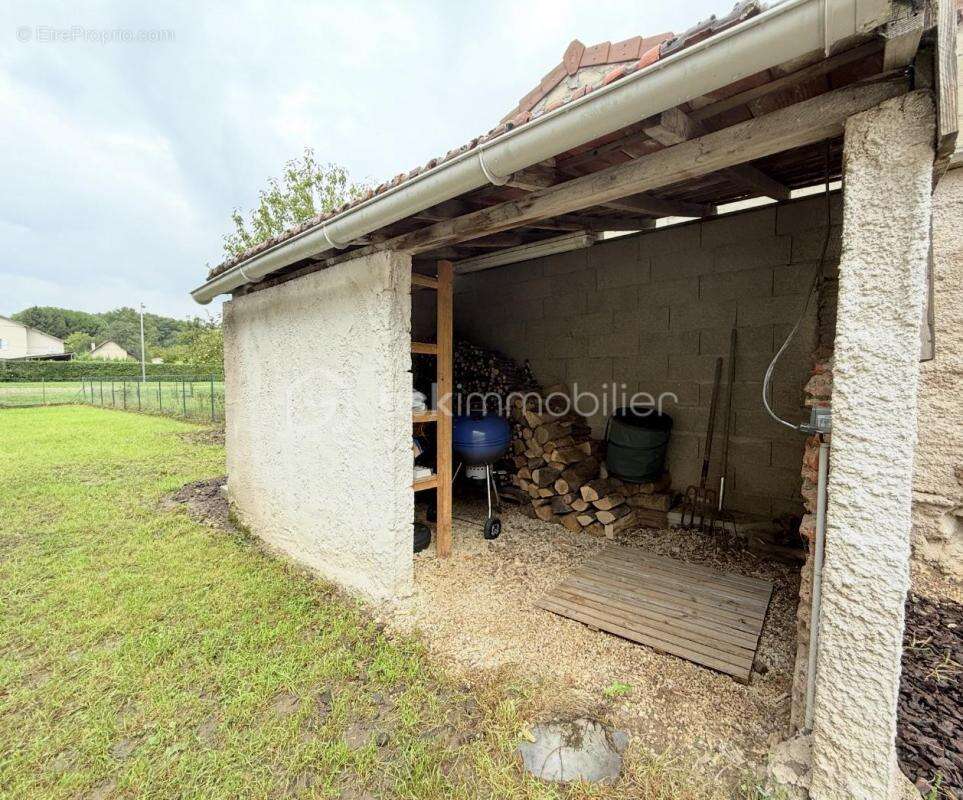 Maison à LAMARCHE-SUR-SAONE