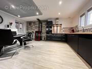 Maison à LA NEUVILLE-SUR-ESSONNE