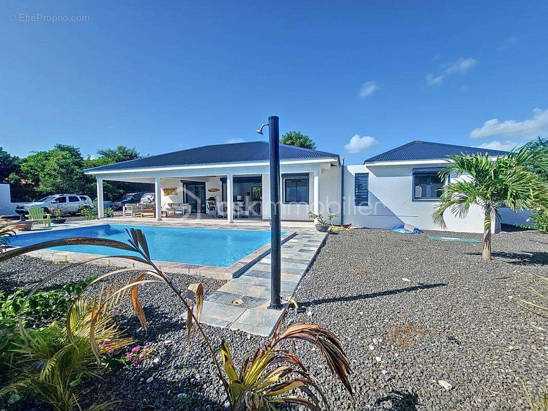 Maison à SAINT-FRANCOIS