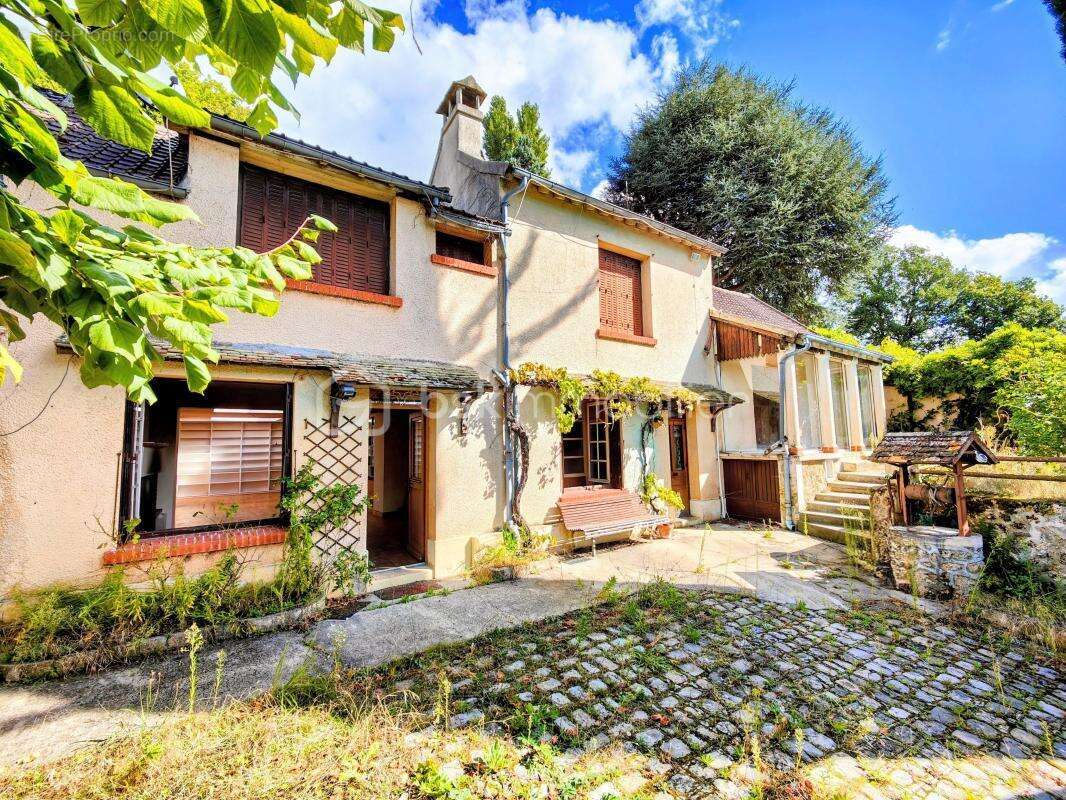 Maison à JOUARS-PONTCHARTRAIN