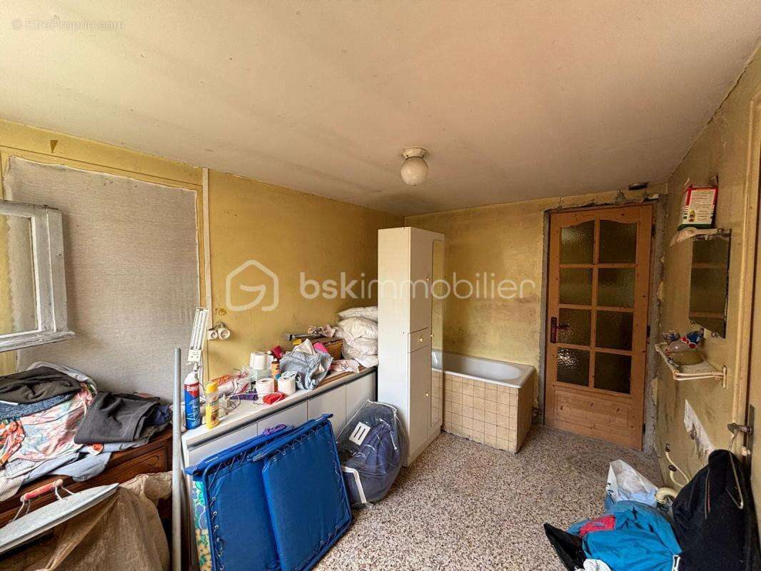 Maison à SAINT-MAURICE-AUX-RICHES-HOMMES