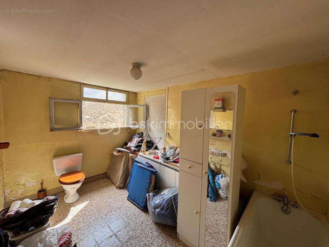 Maison à SAINT-MAURICE-AUX-RICHES-HOMMES