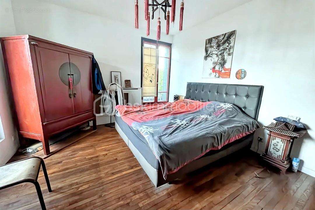 Maison à OLLAINVILLE