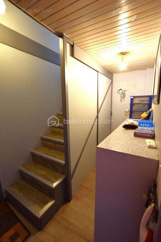 Maison à CRECY-LA-CHAPELLE