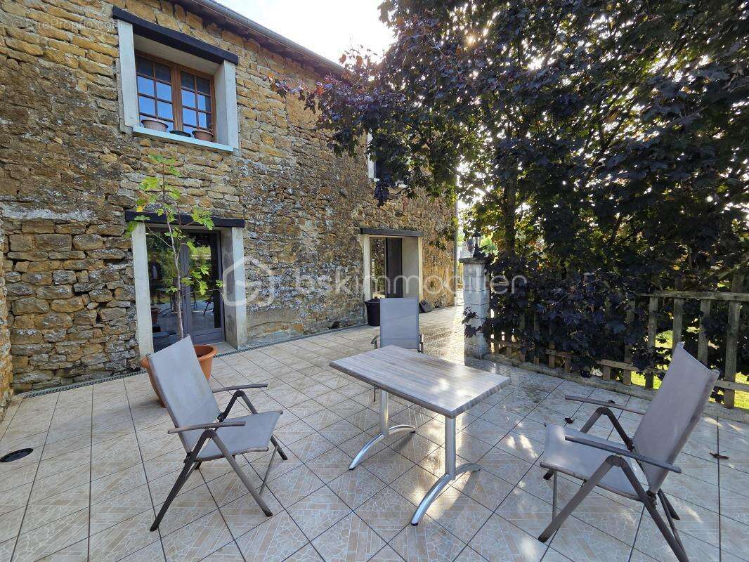 Maison à PUILLY-ET-CHARBEAUX