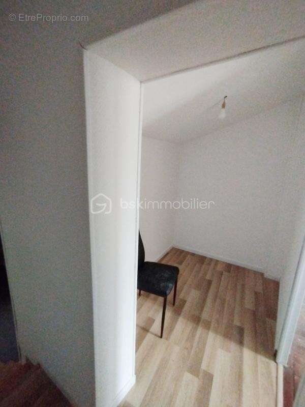 Maison à BEAUNE-LA-ROLANDE