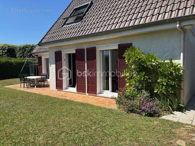 Maison à PONTAULT-COMBAULT