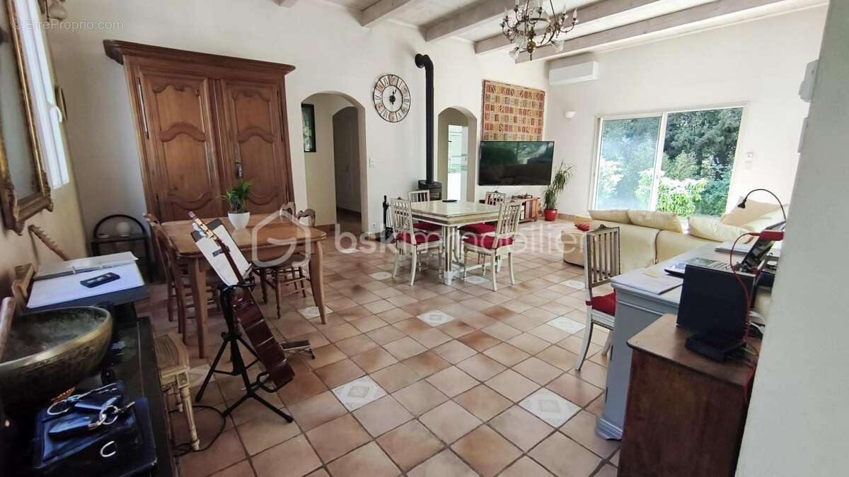 Maison à SOLLIES-PONT