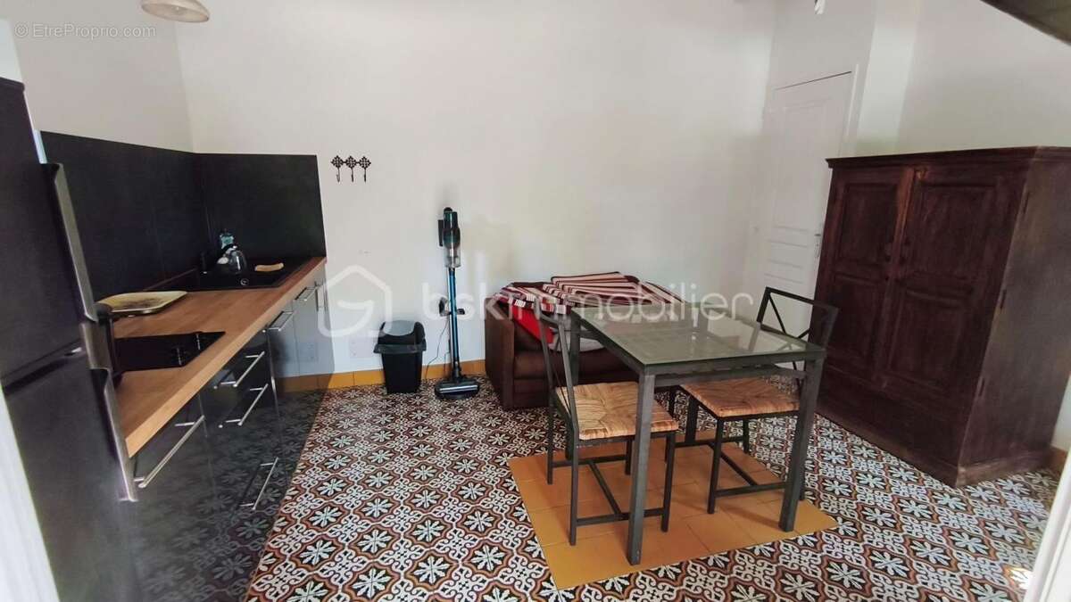 Maison à SOLLIES-PONT