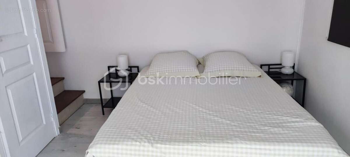 Maison à SOLLIES-PONT