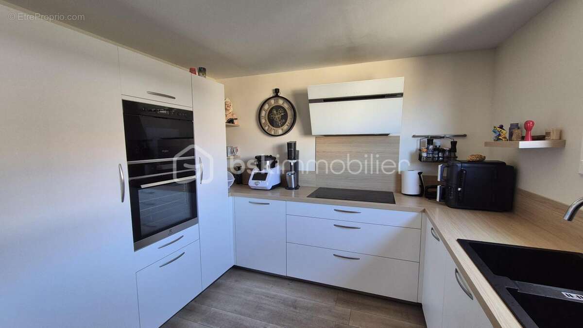 Maison à VILLENEUVE-DE-LA-RAHO