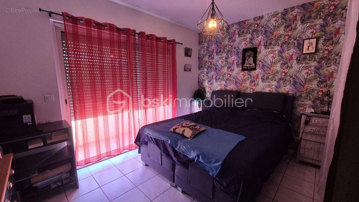 Maison à VILLENEUVE-DE-LA-RAHO