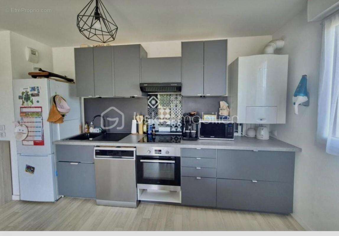 Appartement à VERT-SAINT-DENIS