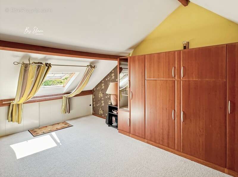 Maison à BUSSY-SAINT-GEORGES