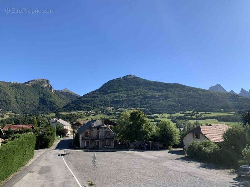 Appartement à LUS-LA-CROIX-HAUTE