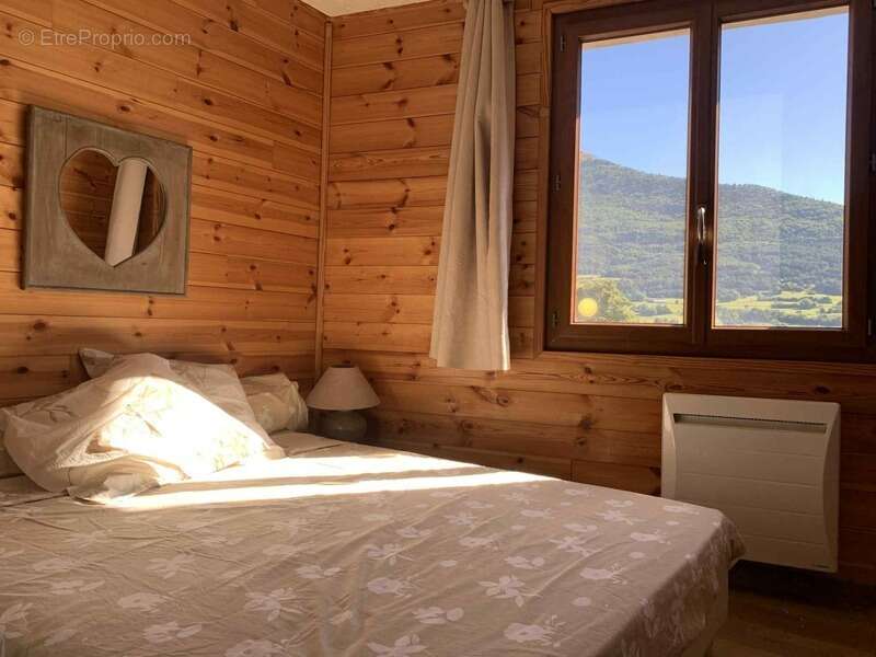 Appartement à LUS-LA-CROIX-HAUTE