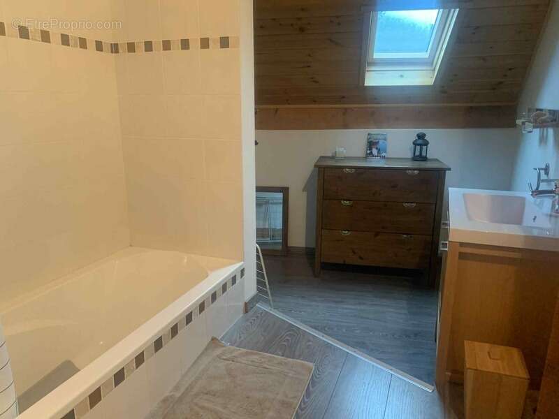 Appartement à LUS-LA-CROIX-HAUTE