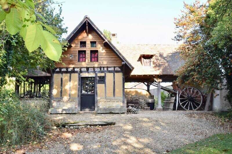 Maison à HEUDREVILLE-SUR-EURE