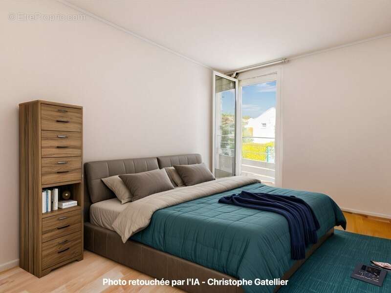 Maison à VOISINS-LE-BRETONNEUX