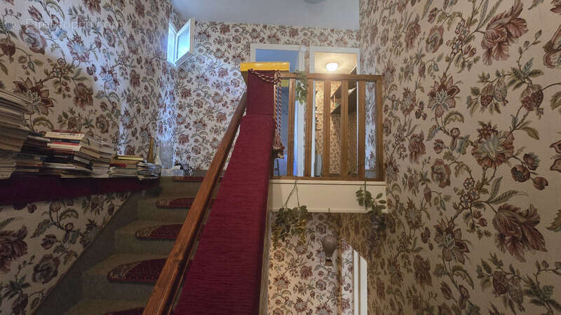 Maison à SAINT-JULIEN-LABROUSSE