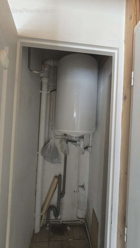 Maison à SAINT-JULIEN-LABROUSSE