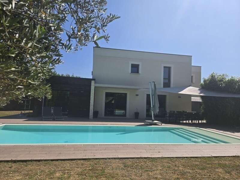 Maison à JOUE-LES-TOURS