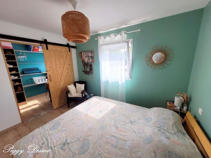 Maison à MONCOUTANT