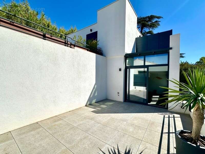 Appartement à MARSEILLE-12E